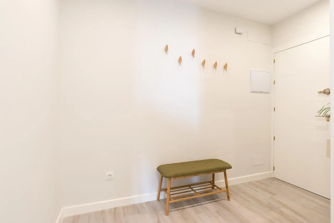 Malagasuite Premium Deluxe Alameda Apartment